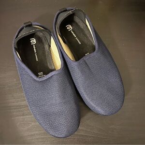 UNISEX MAHABIS SUMMER SLIPPER NAVY BLUE IN COLOR SIZE EU 38 WOMENS 8 MENS 6